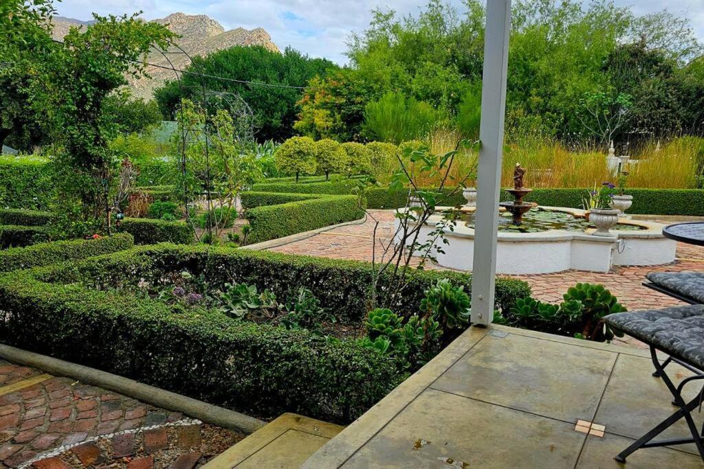 Grey Rabbit Cottage Montagu Εξωτερικό φωτογραφία